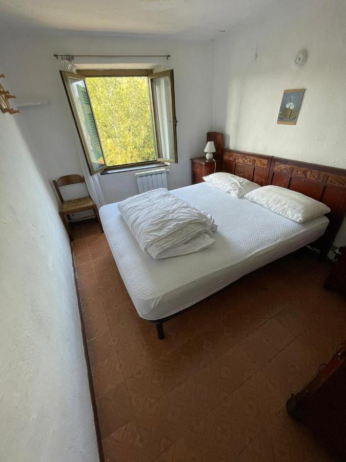 Casa Vacanza Pegrini Nel Centro Storico Di Гави Экстерьер фото