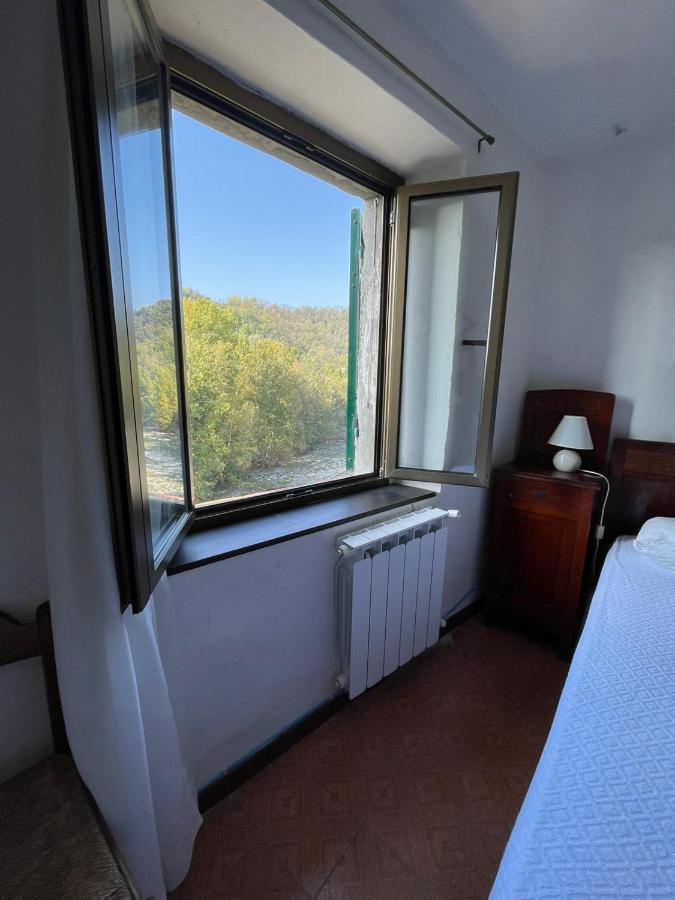 Casa Vacanza Pegrini Nel Centro Storico Di Гави Экстерьер фото
